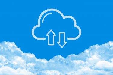 雲の背景とクラウド管理を表すイラスト